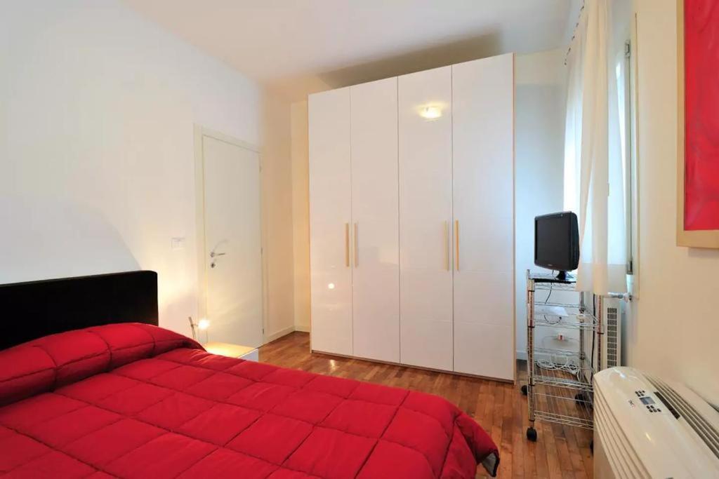 Red House Ai Mori Apartman Velence Kültér fotó